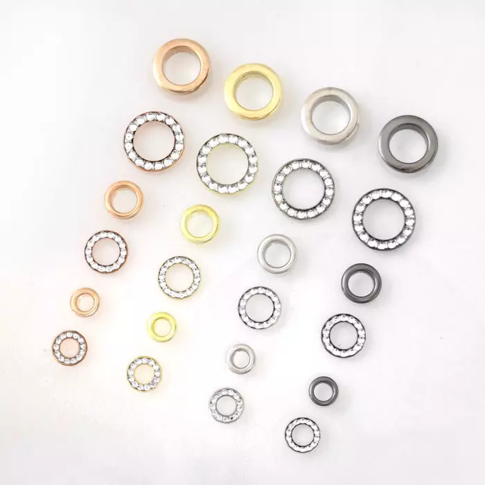 Rhinestone Grommets With Washers